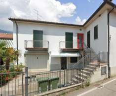 Foto Casa indipendente in vendita a Caprino Veronese