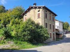 Foto Casa indipendente in vendita a Carpineti