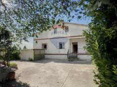 Foto Casa indipendente in vendita a Casalbordino