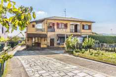 Foto Casa indipendente in vendita a Casale Litta