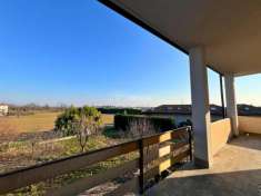 Foto Casa indipendente in vendita a Casatenovo
