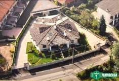 Foto Casa indipendente in vendita a Caselle Torinese