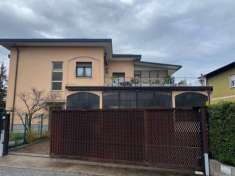 Foto Casa indipendente in vendita a Cassina Rizzardi - 10 locali 600mq
