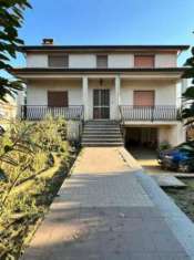 Foto Casa indipendente in vendita a Cassino - 319mq