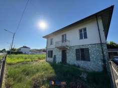 Foto Casa indipendente in vendita a Castagnole Delle Lanze