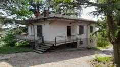 Foto Casa indipendente in vendita a Casteggio - 6 locali 200mq