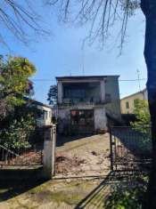 Foto Casa indipendente in vendita a Castel Bolognese