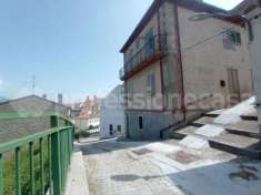 Foto Casa indipendente in vendita a Castel Del Giudice
