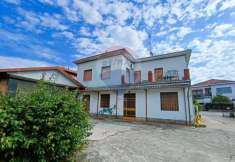 Foto Casa indipendente in vendita a Castelletto Sopra Ticino