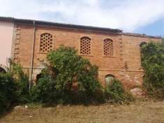 Foto Casa indipendente in Vendita a Castelnuovo Magra Via Tavolara