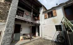 Foto Casa indipendente in vendita a Castelnuovo Nigra