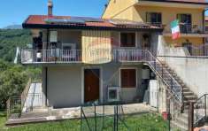 Foto Casa indipendente in vendita a Castelpoto