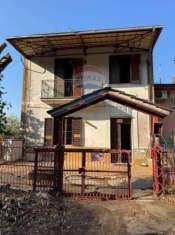Foto Casa indipendente in vendita a Castelpoto