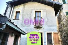 Foto Casa indipendente in vendita a Castelveccana - 3 locali 102mq