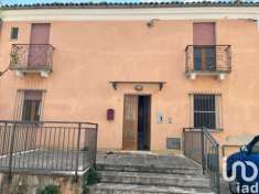 Foto Casa indipendente in vendita a Castiglione A Casauria