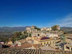 Foto Casa indipendente in vendita a Castiglione Di Sicilia