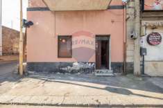 Foto Casa indipendente in vendita a Catania
