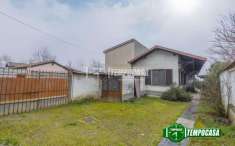 Foto Casa indipendente in vendita a Cava Manara