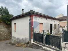 Foto Casa indipendente in vendita a Ceppaloni - 3 locali 120mq