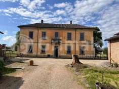 Foto Casa indipendente in vendita a Certosa Di Pavia