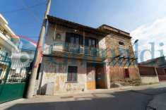 Foto Casa indipendente in vendita a Cesa