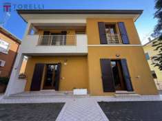 Foto Casa indipendente in vendita a Cesenatico - 9 locali 190mq