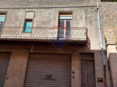 Foto Casa indipendente in vendita a Chiaramonte Gulfi - 4 locali 185mq