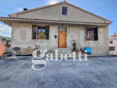Foto Casa indipendente in vendita a Cingoli