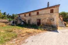 Foto Casa indipendente in vendita a Civitanova Marche