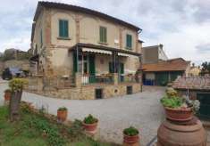 Foto Casa indipendente in vendita a Civitella In Val Di Chiana - 12 locali 389mq