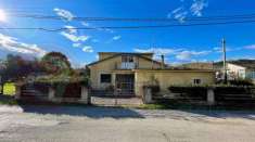 Foto Casa indipendente in vendita a Colfelice