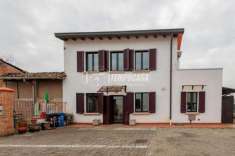 Foto Casa indipendente in vendita a Collecchio