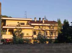 Foto Casa indipendente in vendita a Collecorvino