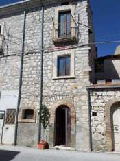 Foto Casa indipendente in vendita a Colledimacine