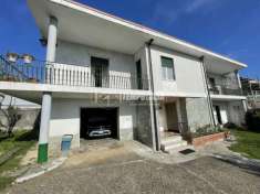 Foto Casa indipendente in vendita a Colleretto Castelnuovo