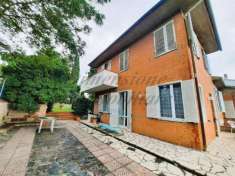 Foto Casa indipendente in vendita a Collesalvetti