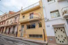 Foto Casa Indipendente in vendita a Comiso, Centro