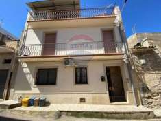 Foto Casa Indipendente in vendita a Comiso, Centro