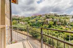 Foto Casa indipendente in vendita a Cori - 10 locali 250mq