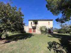 Foto Casa indipendente in vendita a Cortona - 3 locali 220mq
