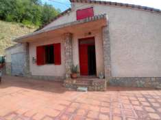 Foto Casa indipendente in vendita a Cosenza