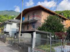 Foto Casa indipendente in vendita a Costa Volpino