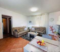 Foto Casa indipendente in vendita a Cucciago