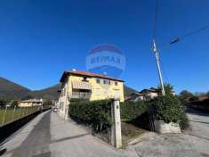 Foto Casa indipendente in vendita a Cuvio