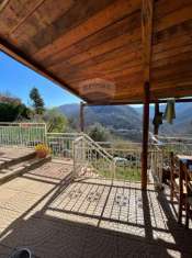 Foto Casa indipendente in vendita a Davagna