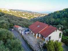 Foto Casa indipendente in vendita a Diano Marina