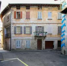 Foto Casa indipendente in vendita a Dizzasco - 8 locali 194mq
