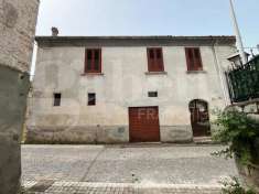 Foto Casa indipendente in vendita a Dragoni