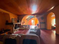 Foto Casa indipendente in vendita a Dragoni