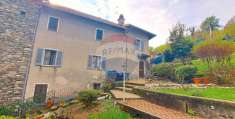 Foto Casa indipendente in vendita a Dumenza